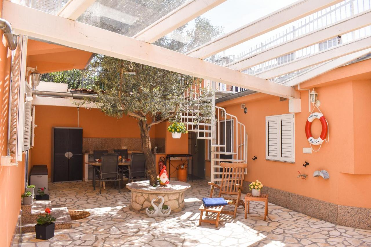 Kuca Za Odmor Antic - Holiday House Antic Нови-Винодолски Экстерьер фото