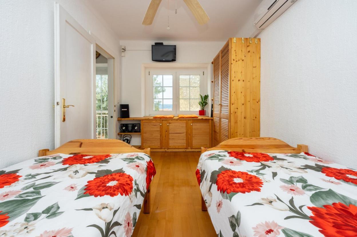 Kuca Za Odmor Antic - Holiday House Antic Нови-Винодолски Экстерьер фото